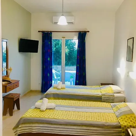 In Studio - Banos 1 Studio And Swimming Pool *