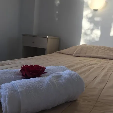 Affittacamere In Studio - Banos 1 Studio And Swimming Pool Roda (Corfu)